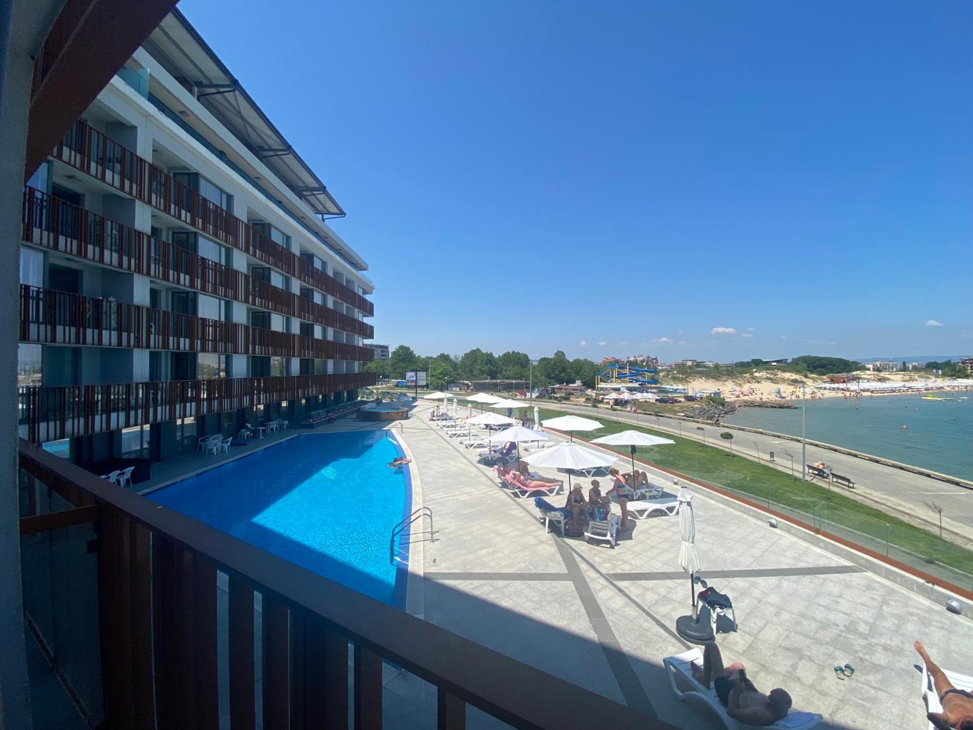 Paradiso 207 Two Bedroom Apartment Nesebar Luaran gambar